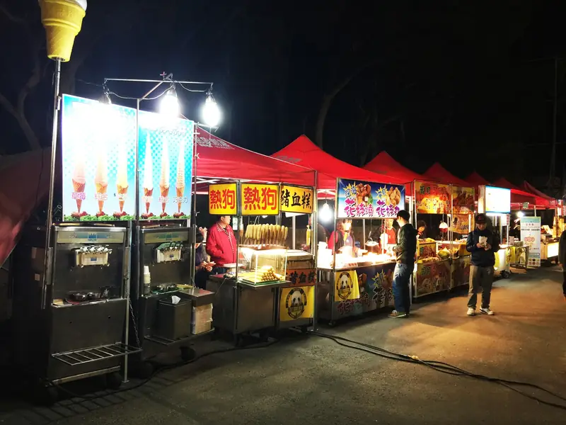 夜間市集與攤位規劃